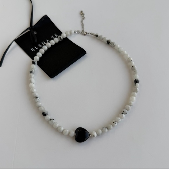 690 Moonstone Necklace - Picture 3 of 5